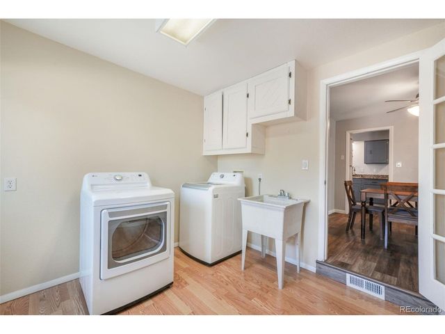 156 Johnson Pl, Castle Rock, CO 80104