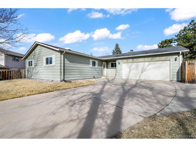 156 Johnson Pl, Castle Rock, CO 80104