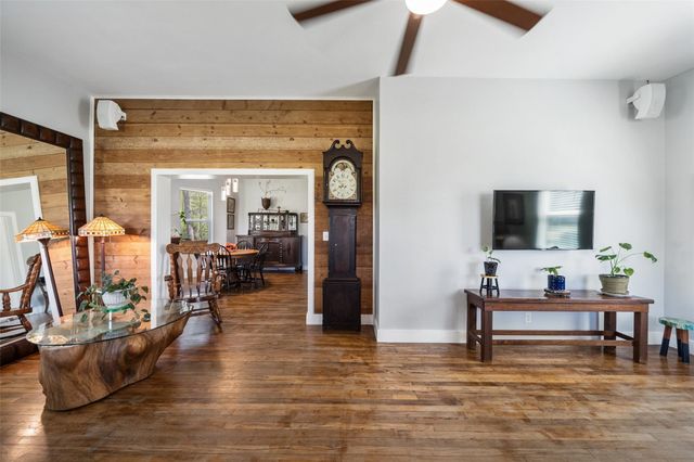 275 Pashun Lane, New Waverly, TX 77358