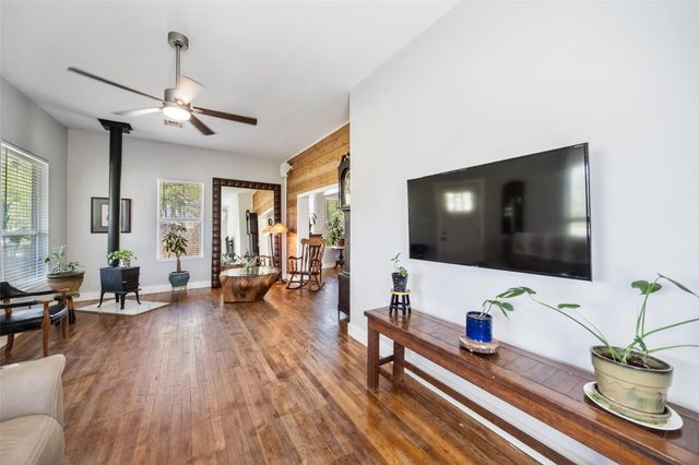 275 Pashun Lane, New Waverly, TX 77358
