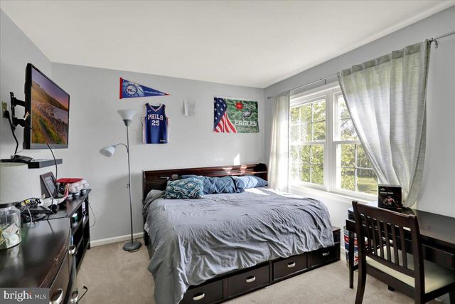 132 BARTON DR, Spring City, PA 19475