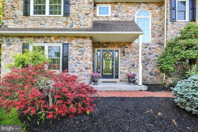 132 BARTON DR, Spring City, PA 19475