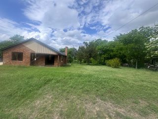 1210 E Old Chico Road, Decatur, TX 76234