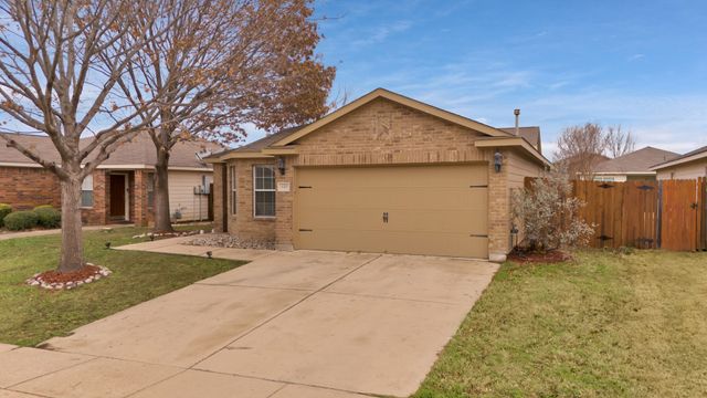 620 Misty Mountain Drive, Fort Worth, TX 76140