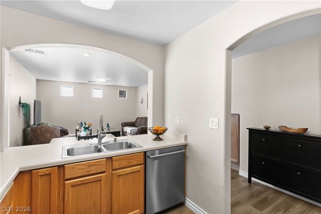 6307 Petron Court, Las Vegas, NV 89139