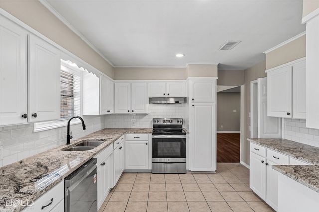 305 Pecan Drive, Shreveport, LA 71106