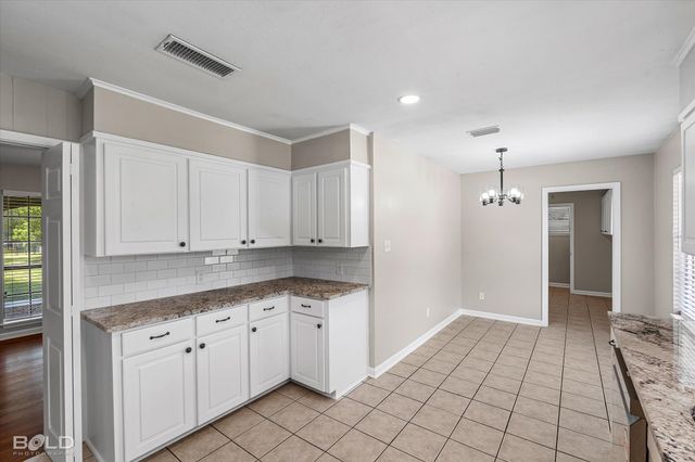 305 Pecan Drive, Shreveport, LA 71106