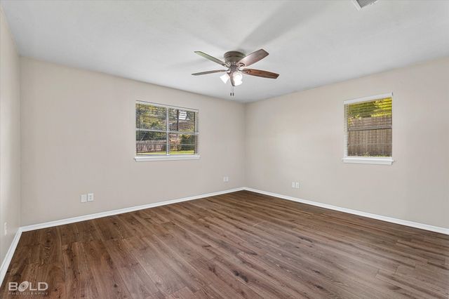 305 Pecan Drive, Shreveport, LA 71106