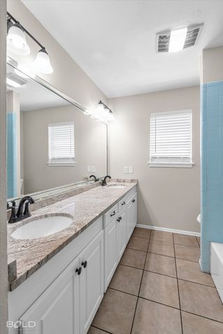 305 Pecan Drive, Shreveport, LA 71106