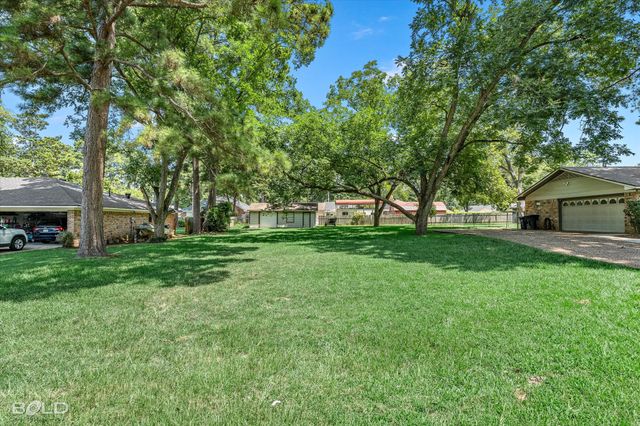 305 Pecan Drive, Shreveport, LA 71106