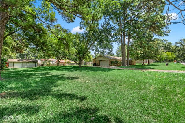 305 Pecan Drive, Shreveport, LA 71106