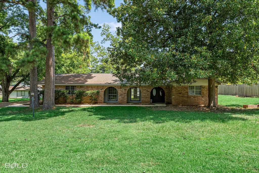 305 Pecan Drive, Shreveport, LA 71106