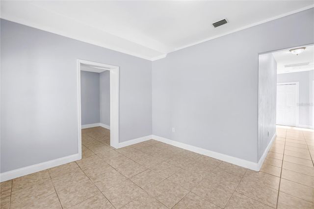 2906 W MAIN STREET, Tampa, FL 33607