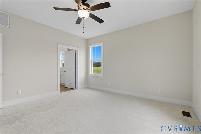 63 Wood Yard Rd, Dillwyn, VA 23936