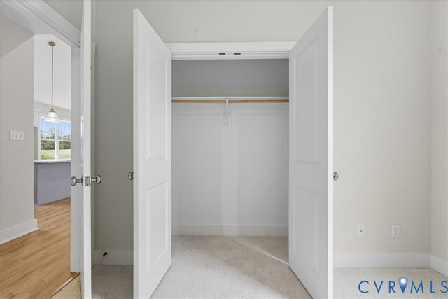 63 Wood Yard Rd, Dillwyn, VA 23936