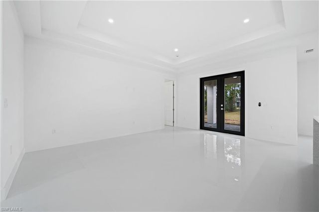 1149 Ebert ST E, Lehigh Acres, FL 33974