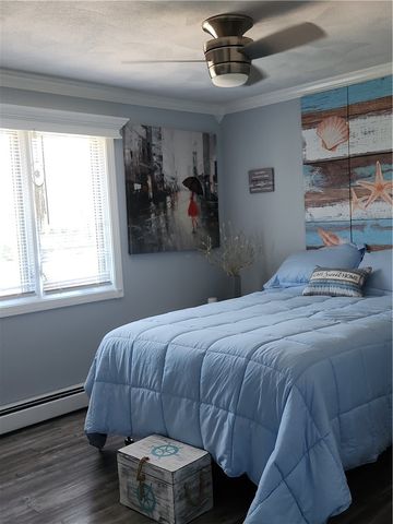 75 Chiswick Road, Warwick, RI 02889