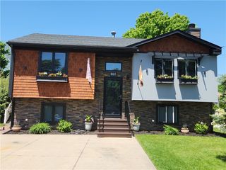 75 Chiswick Road, Warwick, RI 02889