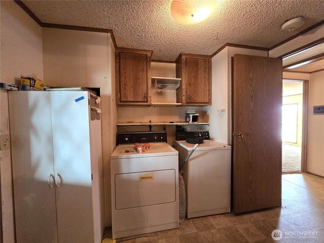 520 N 3rd Street, Elma, WA 98541