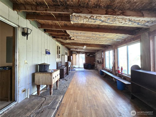 520 N 3rd Street, Elma, WA 98541