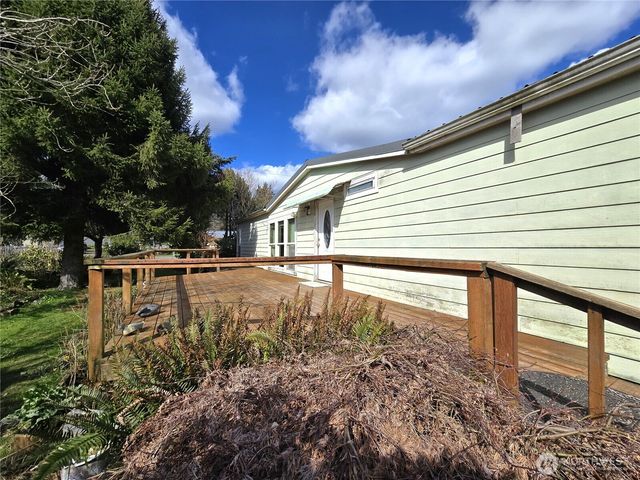 520 N 3rd Street, Elma, WA 98541