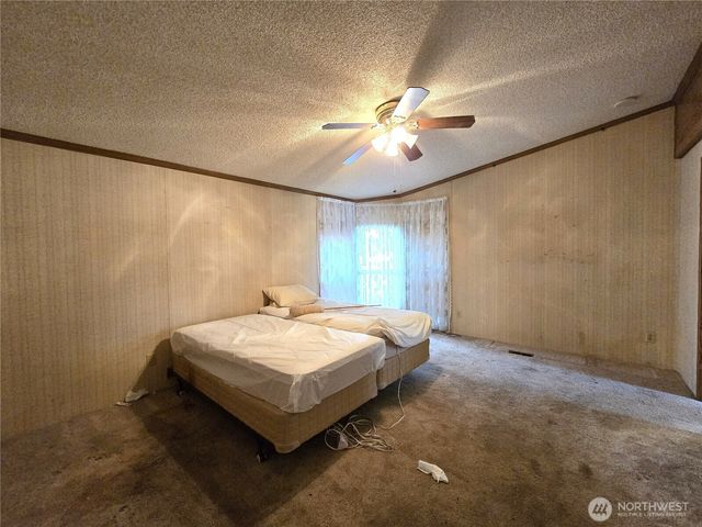 520 N 3rd Street, Elma, WA 98541