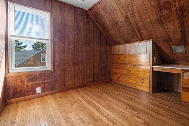 4571 W 157th Street 2, Cleveland, OH 44135