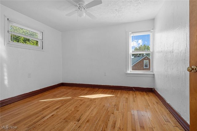 4571 W 157th Street 2, Cleveland, OH 44135