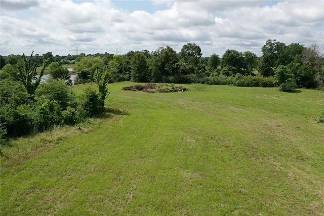 4442 Poteet Road, Normangee, TX 77871