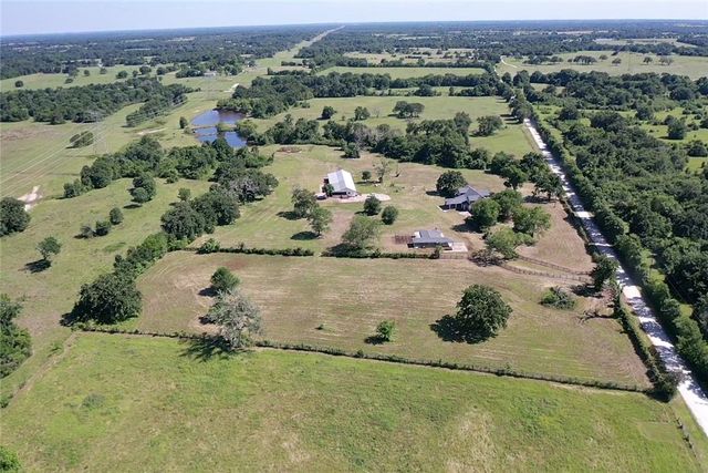 4442 Poteet Road, Normangee, TX 77871