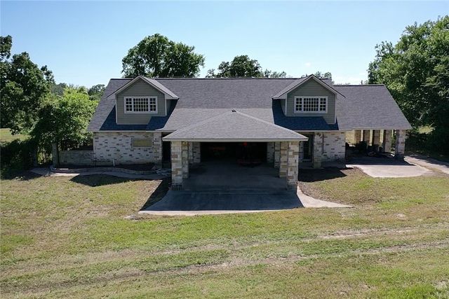 4442 Poteet Road, Normangee, TX 77871
