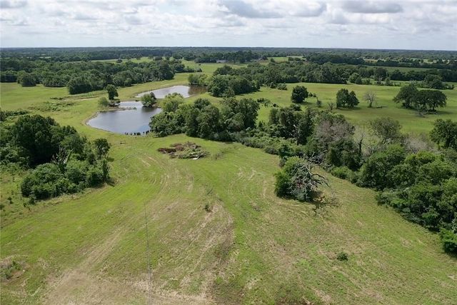 4442 Poteet Road, Normangee, TX 77871