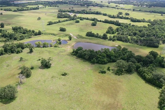 4442 Poteet Road, Normangee, TX 77871