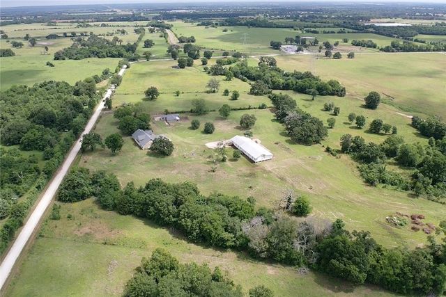 4442 Poteet Road, Normangee, TX 77871