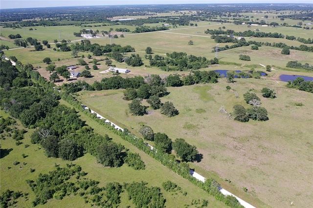 4442 Poteet Road, Normangee, TX 77871