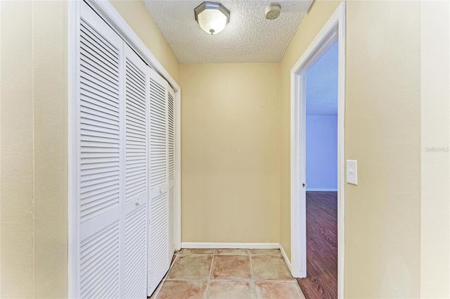 903 PLUM TREE LANE, Sarasota, FL 34243