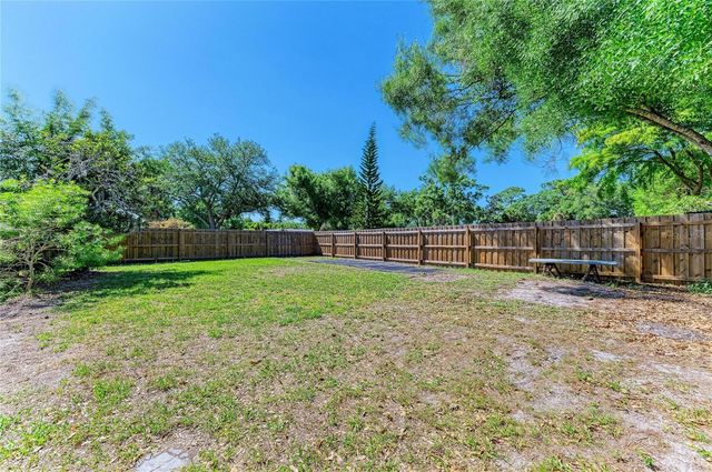 903 PLUM TREE LANE, Sarasota, FL 34243