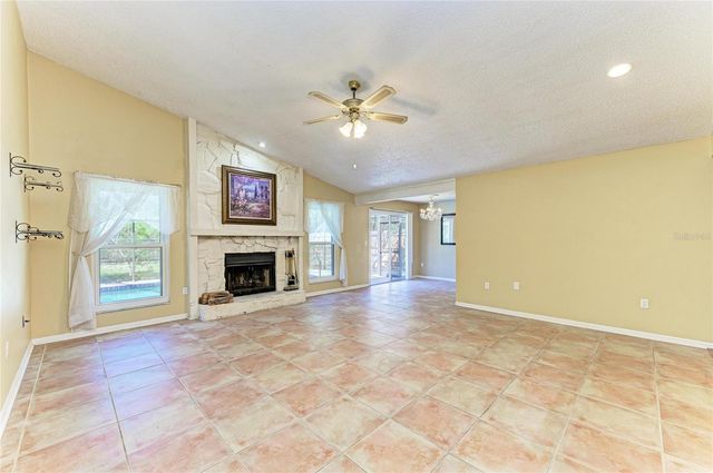 903 PLUM TREE LANE, Sarasota, FL 34243