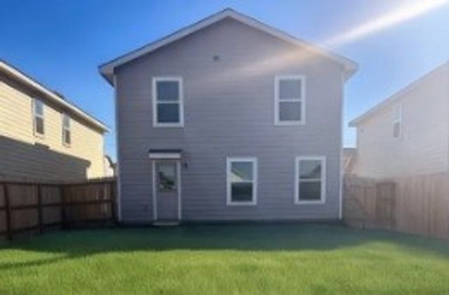 804 Bluffview Drive, Cleburne, TX 76031