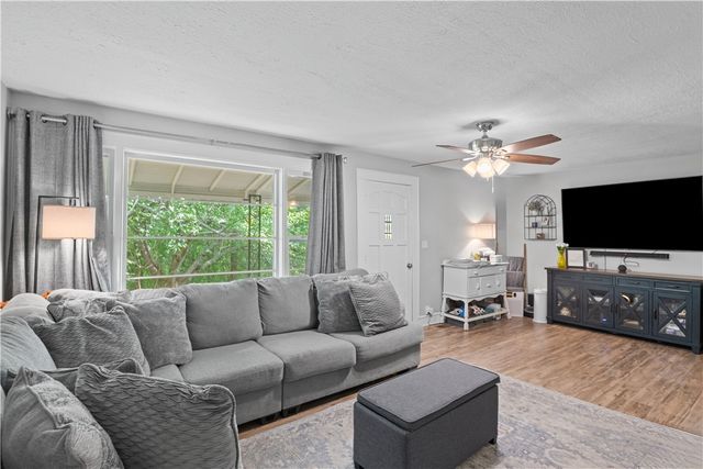 202 Tiffany Drive, Easley, SC 29640