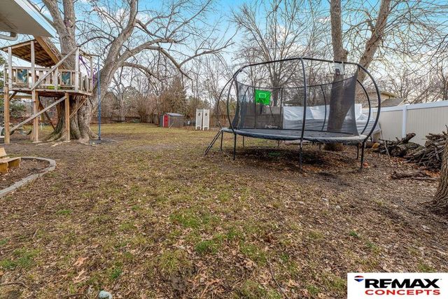 4910 Canterbury Lane, Lincoln, NE 68512