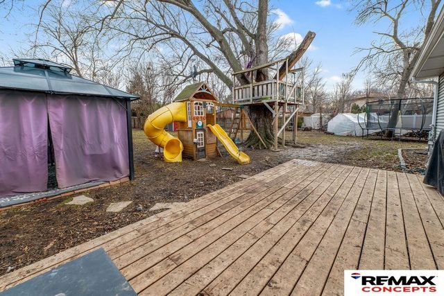 4910 Canterbury Lane, Lincoln, NE 68512