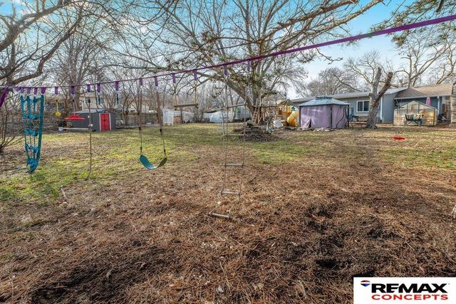 4910 Canterbury Lane, Lincoln, NE 68512