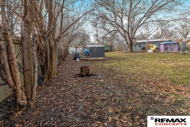 4910 Canterbury Lane, Lincoln, NE 68512