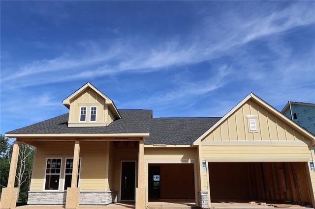 1395 Autumn Lake Drive, Gainesville, GA 30504