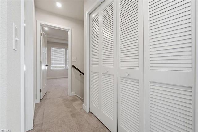 266 Foxglove DR, Portsmouth, VA 23701