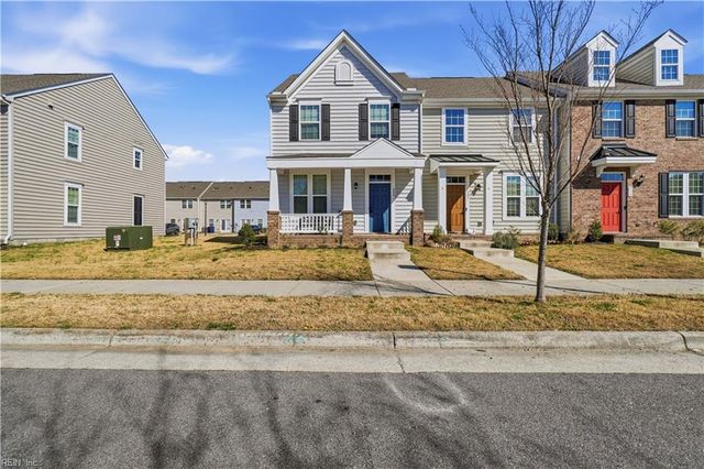 266 Foxglove DR, Portsmouth, VA 23701