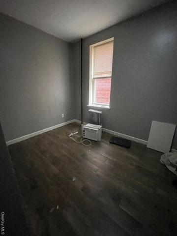 125 YONKERS Avenue 3 W, Yonkers, NY 10701