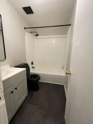 125 YONKERS Avenue 3 W, Yonkers, NY 10701