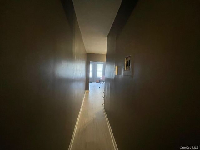 125 YONKERS Avenue 3 W, Yonkers, NY 10701